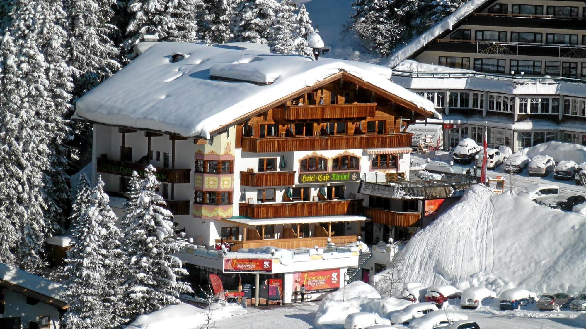 Hotel Almhof Hochfügen Eksteriør billede