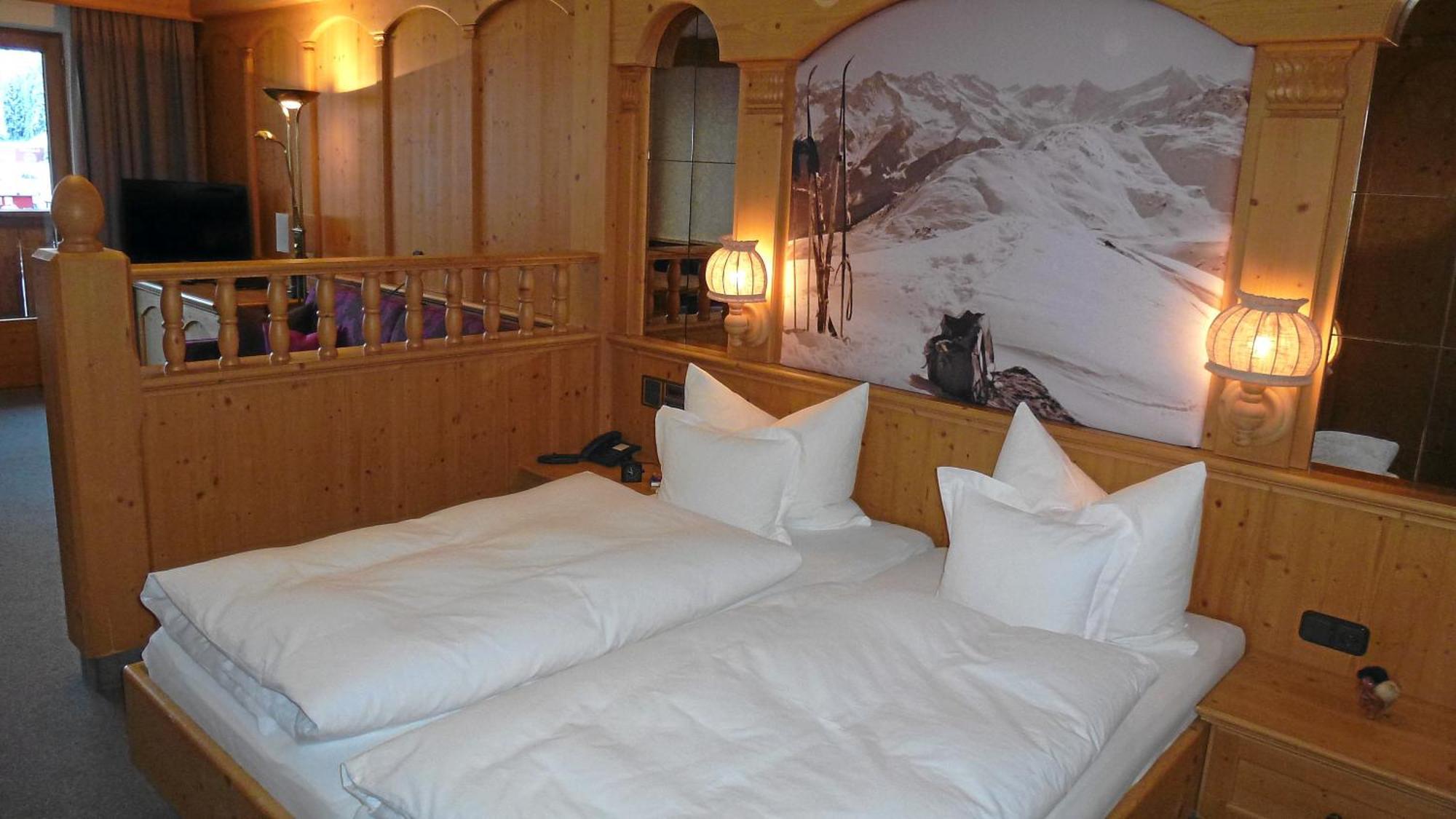 Hotel Almhof Hochfügen Værelse billede