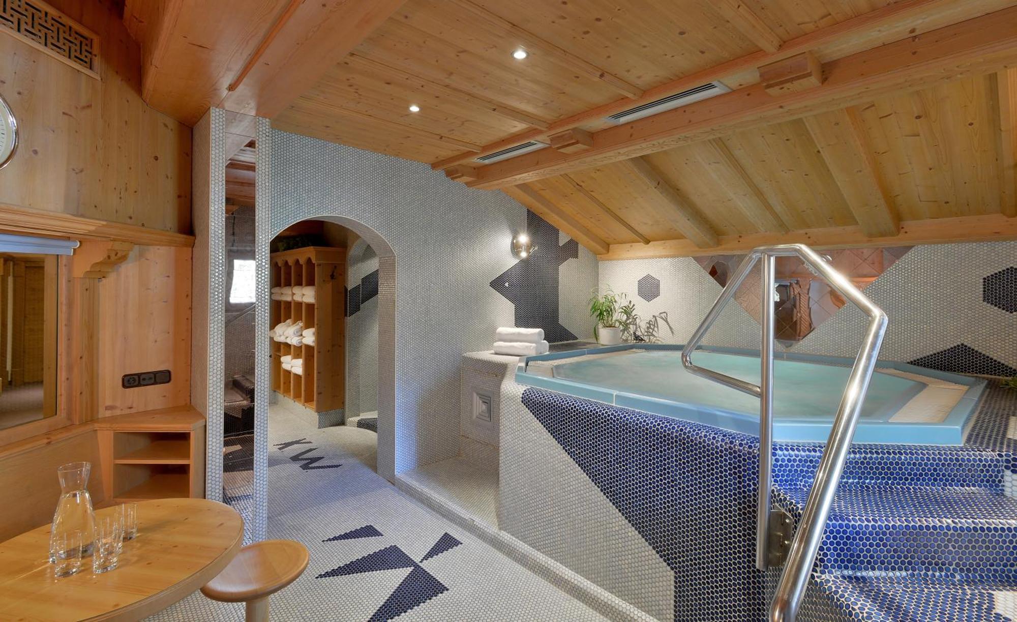 Hotel Almhof Hochfügen Værelse billede